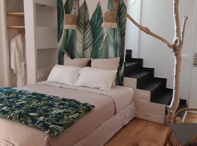 לינה וארוחת בוקר Dorre Pean סיבור