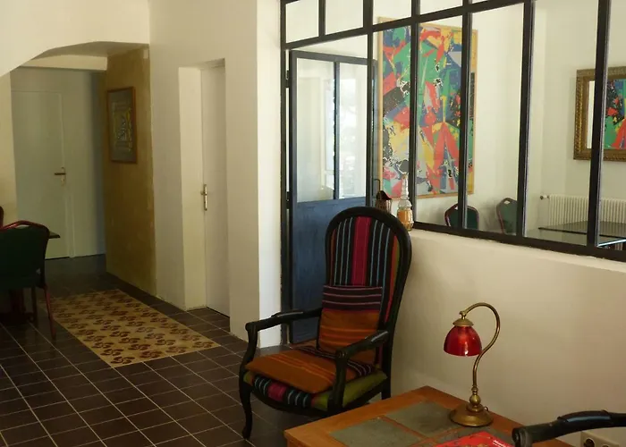 לינה וארוחת בוקר Dorre Pean סיבור