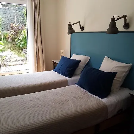 Dorre Pean Bed and Breakfast *