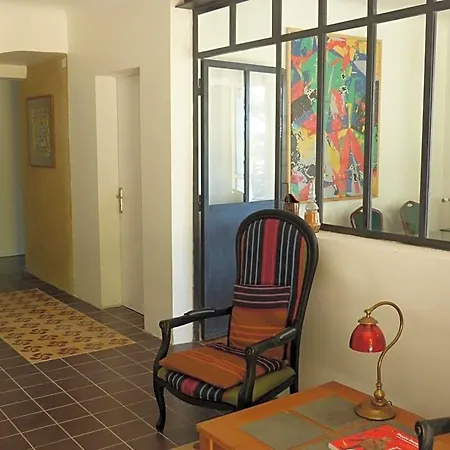 Dorre Pean Bed & Breakfast 4*