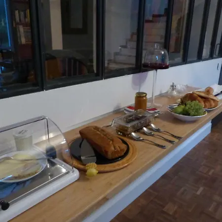 Dorre Pean Bed and Breakfast *